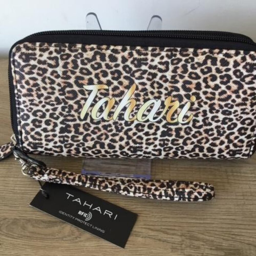Tahari Womens Logo Safari Double Date Clutch Wallet RFID Protect Lining NWT $60
